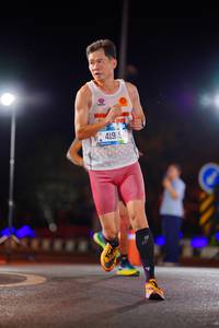 BIB: 4195
                            <button type="button" onclick="openModal(21509914)" class="btn btn-primary btn-sm float-right btn-popup" data-toggle="modal" data-target=".modal-high-quality">
                        <i class="fas fa-shopping-cart"></i> Add to Cart
                    </button>
                                            <button type="button" onclick="isThisMe(21509914, true)" class="btn btn-success btn-sm float-right btn-popup btn-isme hidden" data-toggle="tooltip" data-placement="bottom" title="นี่คือรูปของคุณใช่ไหม คลิกที่นี่เพื่อเอาเข้าอัลบั้ม">
                        <i class="fas fa-plus"></i> Add to album
                    </button>
                    <button type="button" onclick="isThisMe(21509914, false)" class="btn btn-warning btn-sm float-right btn-popup btn-isnotme hidden">
                        <i class="fas fa-ban"></i> Remove from album
                    </button>